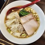 金町製麺 - 鴨出汁ワンタンそば