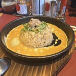丸源ラーメン - ラーメンプラス¥250で鉄板玉子チャーハン(中)を