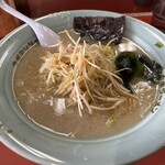ラーメンショップ - 料理写真:ネギラーメン中盛り