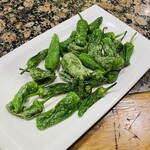 Ganbara - グリーンペッパー素揚げ