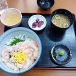 かにの山よし 旬鮮市場 - 甘えびむき身丼