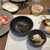 ブッフェアンドカフェ スロープサイドダイナー ザクロ - 
