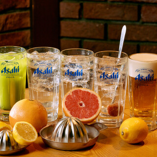 【飲兵衛も驚く！】豊富なお酒。脅威の＋98円でメガサイズに！