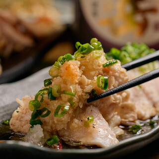 【手作りなのにリーズナブル♪】お酒が進む鶏料理の数々！