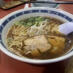 王餃子 - 博多醤油ラーメン780円　シンプル