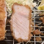 とんかつ稲 - 赤煉瓦