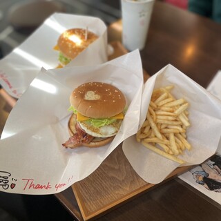 サセボ シー&ビー バーガーズ_0