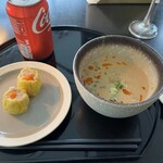 The Deck Business Class lounge - 