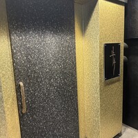 牛牛 西麻布 総本店 - 