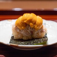 鮨 在 - 2025.3 毛蟹とバフンウニの握り