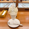 ミルク&パフェ よつ葉ホワイトコージ 札幌ステラプレイス店