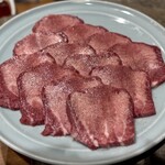 炭火焼肉ホルモンさわいし - 