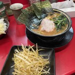王道家直系 IEKEI TOKYO - ネギラーメン白(和風スパイス)