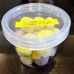 酒膳さくな - 自家製ちんすこうもご自由に・・・とはうれしいです