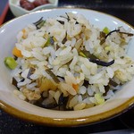 酒膳さくな - ふっくら炊かれたじゅーしー