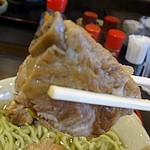 酒膳さくな - 柔らかく煮込まれたソーキ