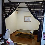 酒膳さくな - 奥には掘りごたつ式の個室もあります