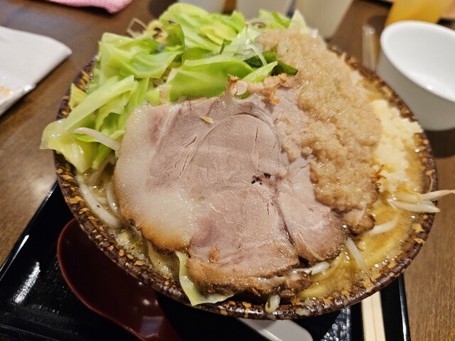 【中古】 新潟ラーメン食べあるき/新潟日報メディアネット 新潟ラーメン食べあるき 〔2003年〕/新潟日報メディアネット