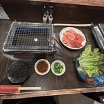 焼肉 とまる - 