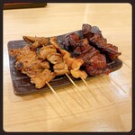 もつ焼きと牛だしおでん 酒場と金 - 