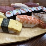 田舎鮨本陣 - デカネタ