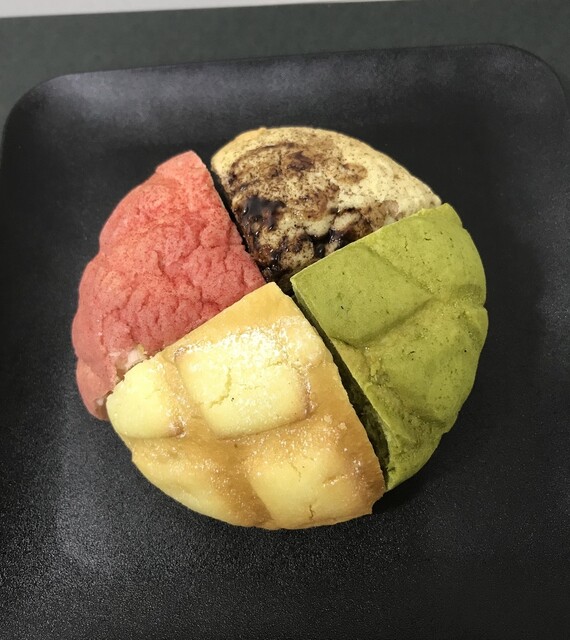 閉店】世田谷メロンパン - 喜多見/パン | 食べログ