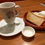 びっくりドンキー - コーシ〜11時まで飲みホ