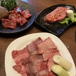 炭火焼肉やまと - 