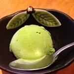 饗庭 - 抹茶アイス　１５０円　　　（バニラ、チョコ）