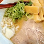 らーめん 豚鬼 - 煮干し(メンマ トッピング)