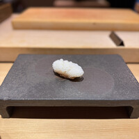 鮨 無垢/鮨 白銀 - 