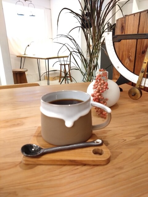 &ROe coffee latte stand（アンドロエ） - 広瀬通（カフェ）の写真