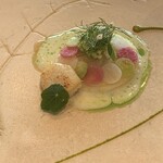 SMAAK - 北海道産の帆立、ソテーとスライスした生の帆立