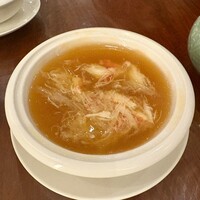 萬珍樓 本店 - 蟹肉のふかひれスープ