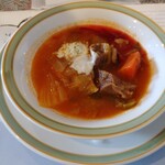 ロシア料理 チャイカ - ボルシチ