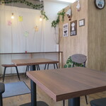 きまぐれcafe まるかん - 店内