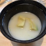 小料理 椿 - アボカドの味噌汁