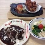 トマト＆オニオン - 黒カレーとスープもおかわり自由だよ！(^^)