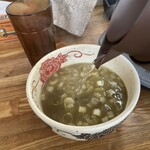 中華そば専門 とんちぼ - 最後にアツアツなスープ割りを頂きます！はい、締まり
      
      ました！