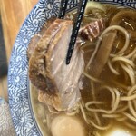 中華そば専門 とんちぼ - 分厚い！最高です！