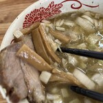 中華そば専門 とんちぼ - メンマや分厚いチャーシューがここにも健在！