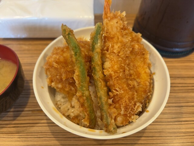 Yonpachi Ten-don photo 2