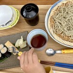 くつかけダイニング - 子供は細巻きとお蕎麦