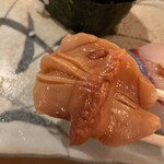 亀すし - 赤貝。子供の頃から好き。