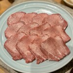 炭火焼肉ホルモンさわいし - 樺澤商店 特選タン