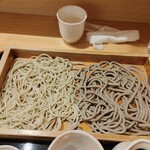 まる貴そば - 細切りと太十割そば