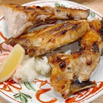 魚屋スタンドふじ - カマ塩焼き③