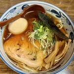 らぁめん天天 - 料理写真:「魚こく醤油らぁめん(味玉付き)」@950