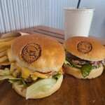 近江牛バーガーSUDAKU - 