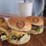 近江牛バーガーSUDAKU - 